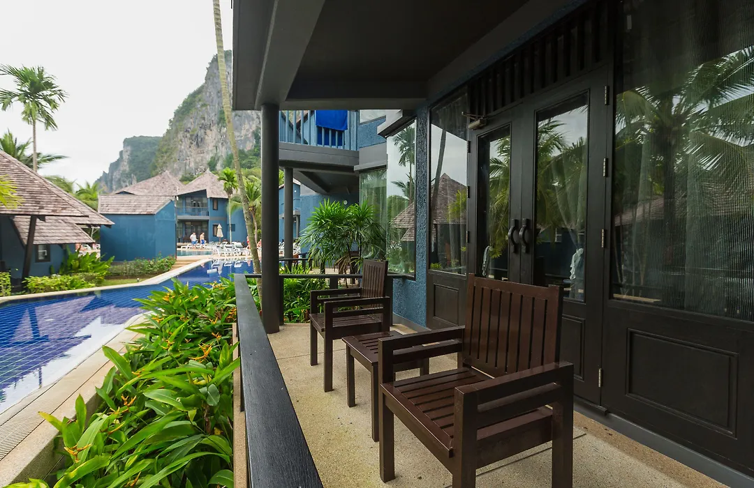 Peace Laguna Resort & Spa-1